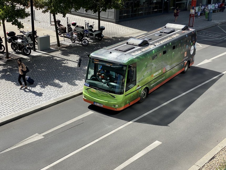 The electric buses in BB Centrum